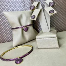Bracelete Cravejado de Zirconia Rosa e Coração