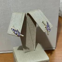 Brinco Detalhe
