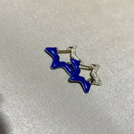Brinco Estrela Esmaltado Azul