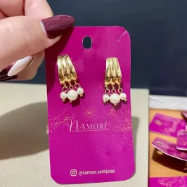Brinco Tres Linhas com Tres Pérola