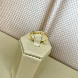 Anel Fileira de MicroZirconias com Caixa Detalhada