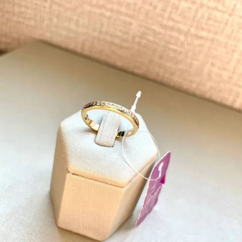 Anel Aparador Zirconias