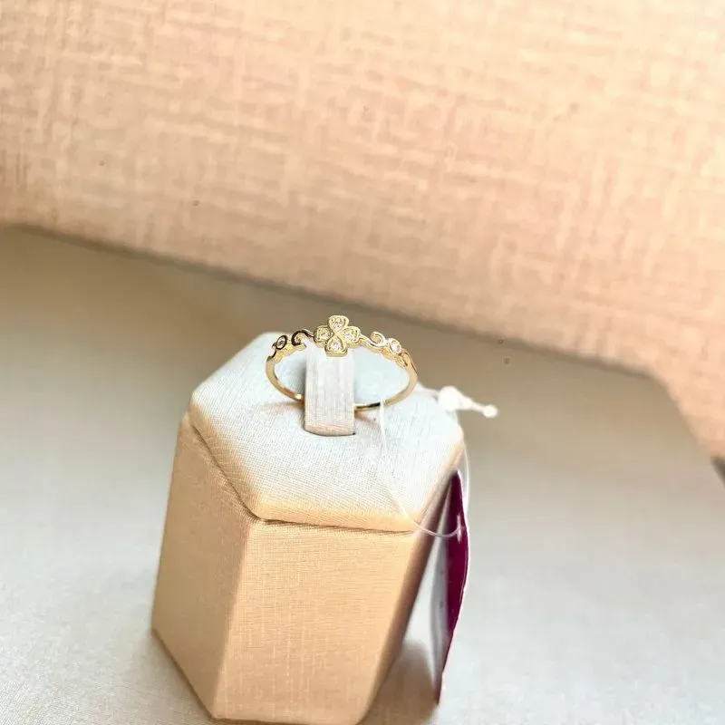 Anel Flor Detalhes Crav