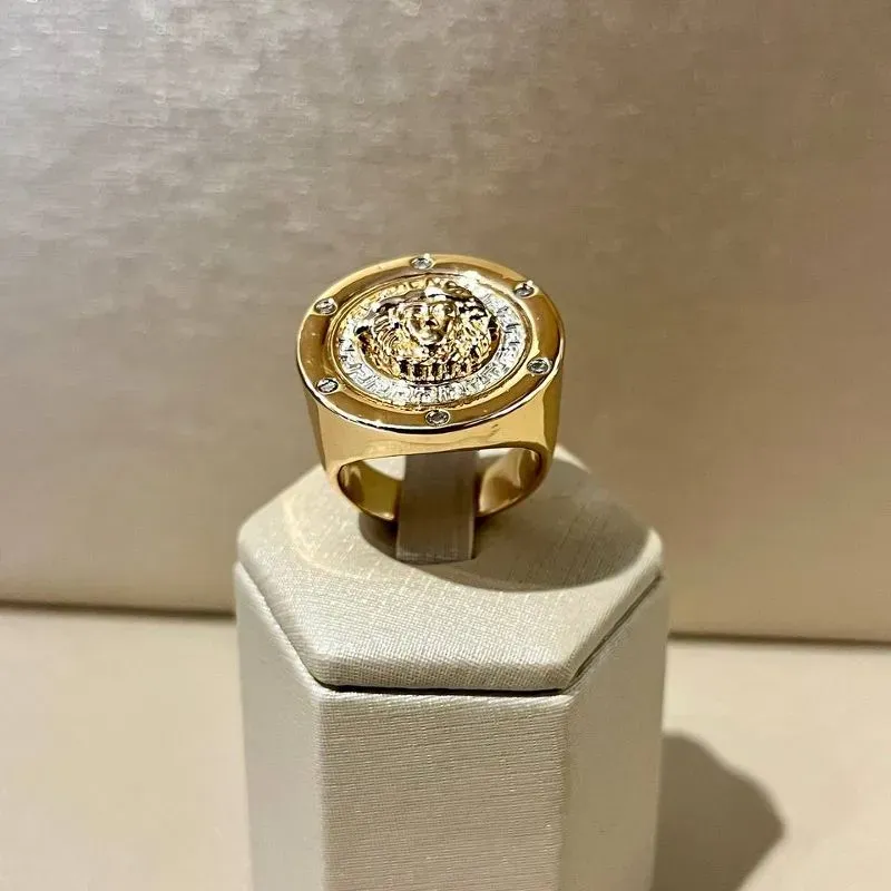 Anel Inspiração Versace