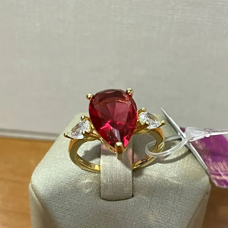 Anel Solitário Fucsia