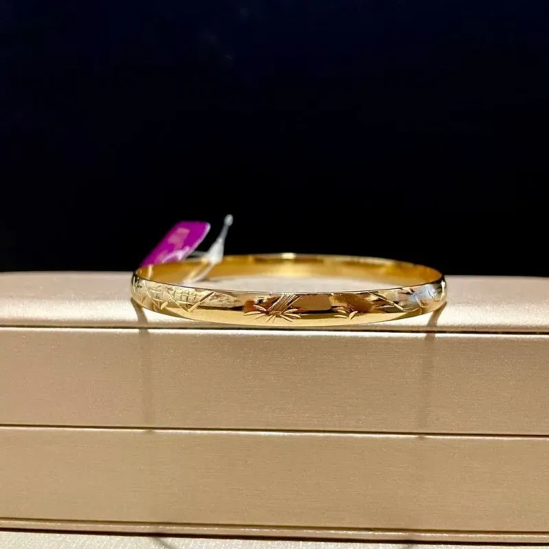Bracelete Grosso com Desenhos