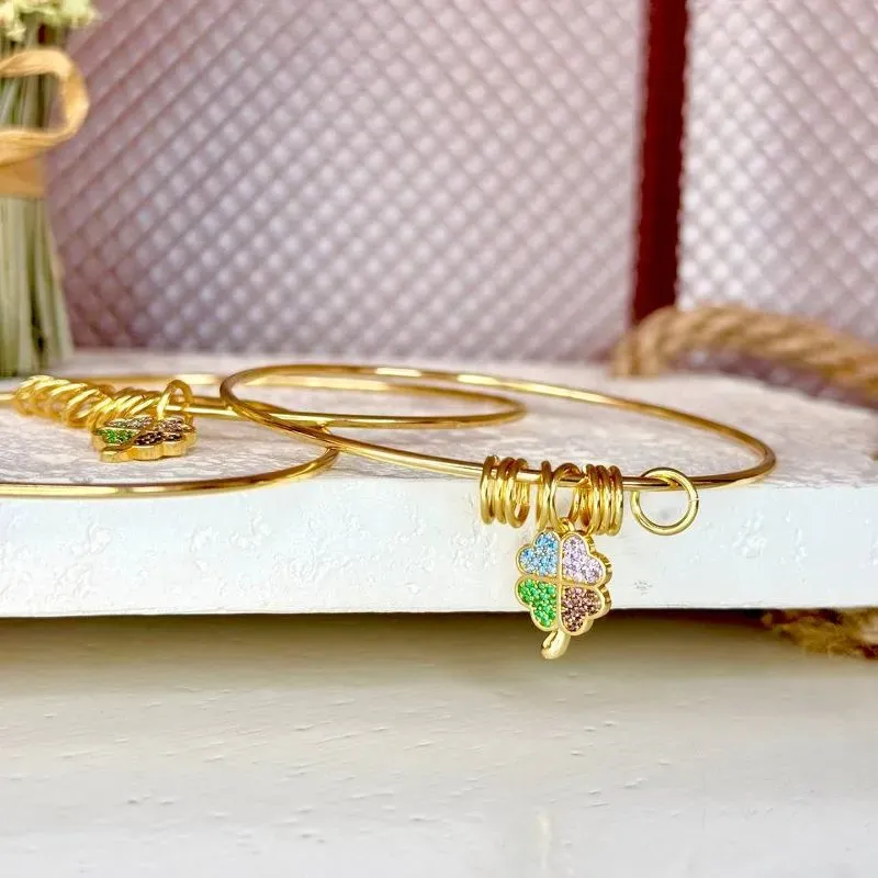 Bracelete Trevo Cravejado Banhado