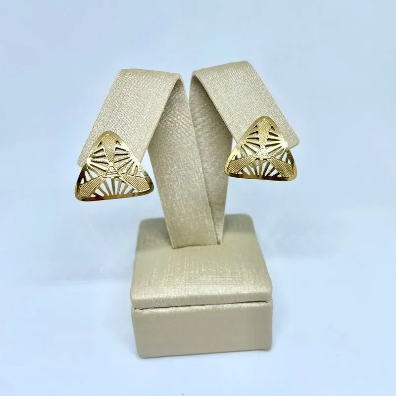 Brinco Coleção Triangulo