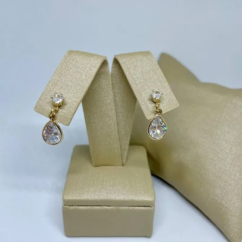 Brinco Cristal com Gota Pendurada