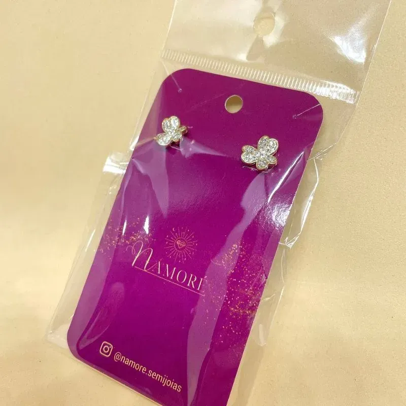 Brinco Flor Cravejado