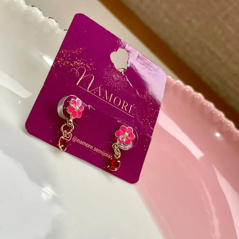 Brinco Infantil Flor e Pedra Rosa