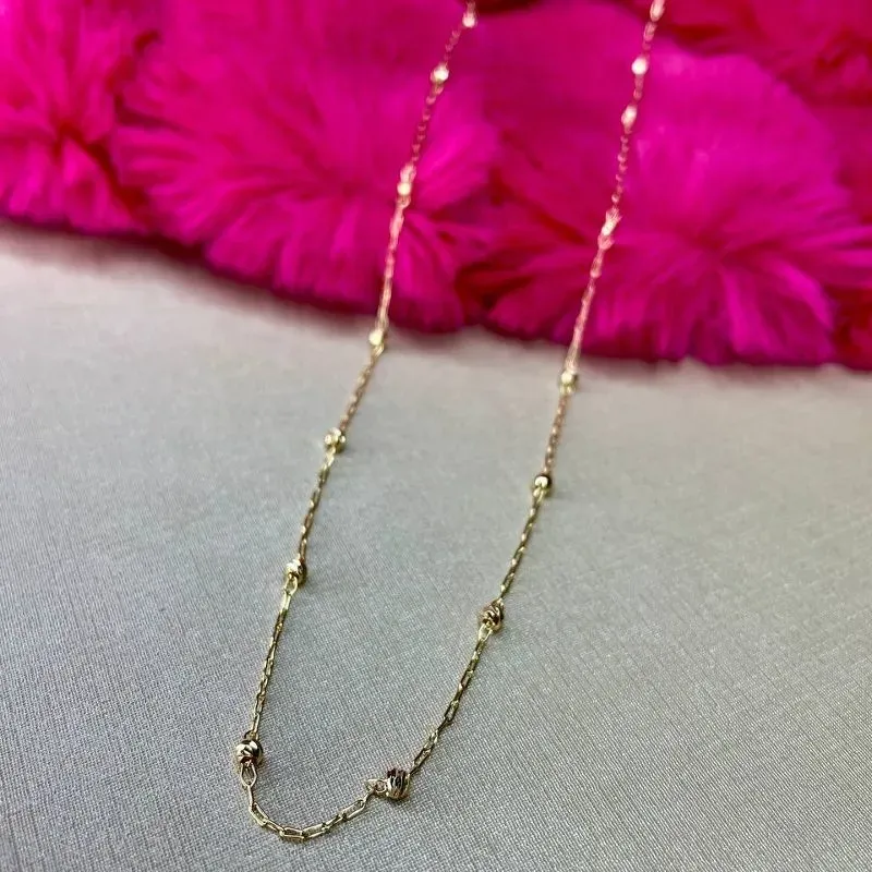 Colar com Bolinhas