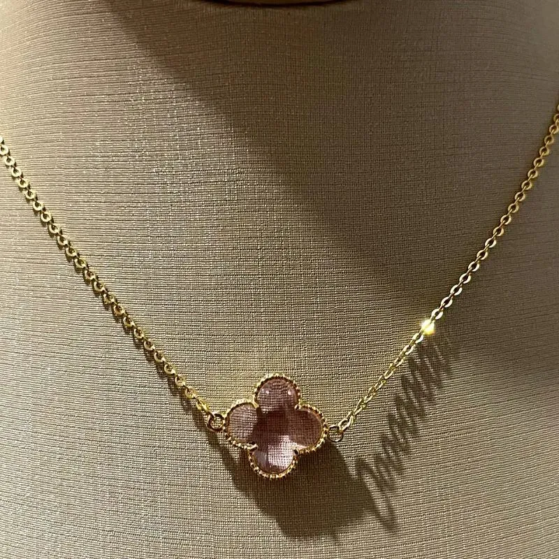 Colar Trevo Rosa