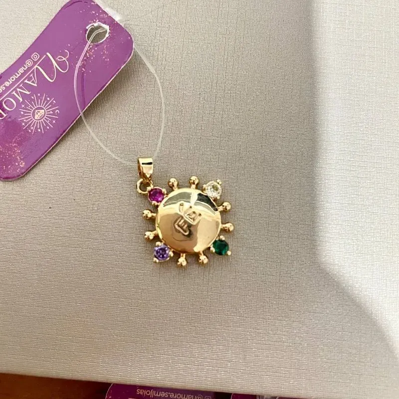 Pingente Fé com Zirconias Coloridas