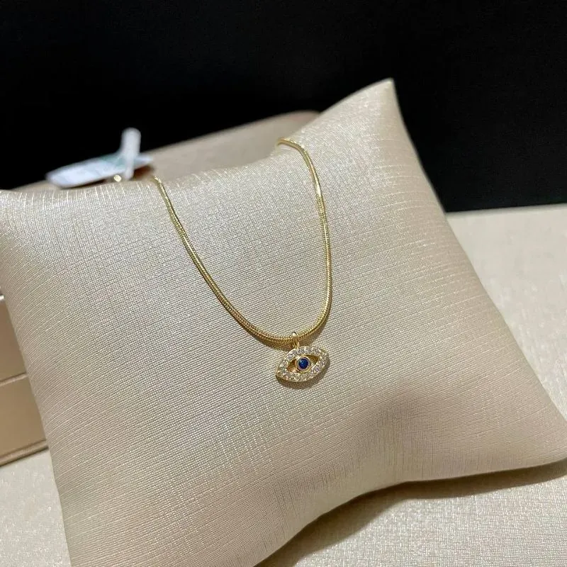 Pulseira Olho com Rabo de Rato