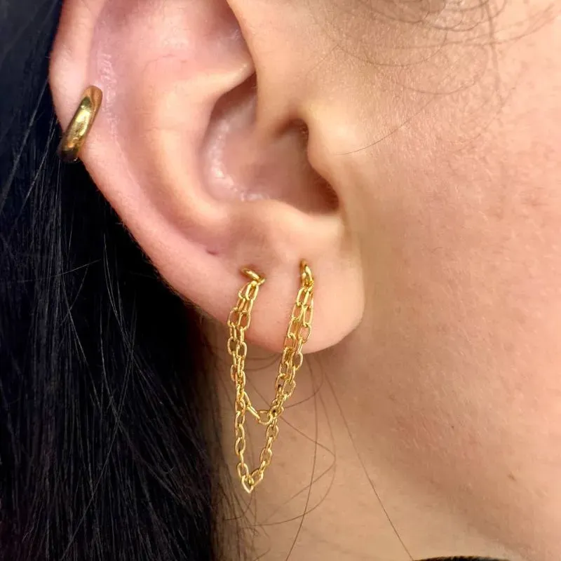Brinco Duplo com Corrente Dupla - Banhado a Ouro 18k