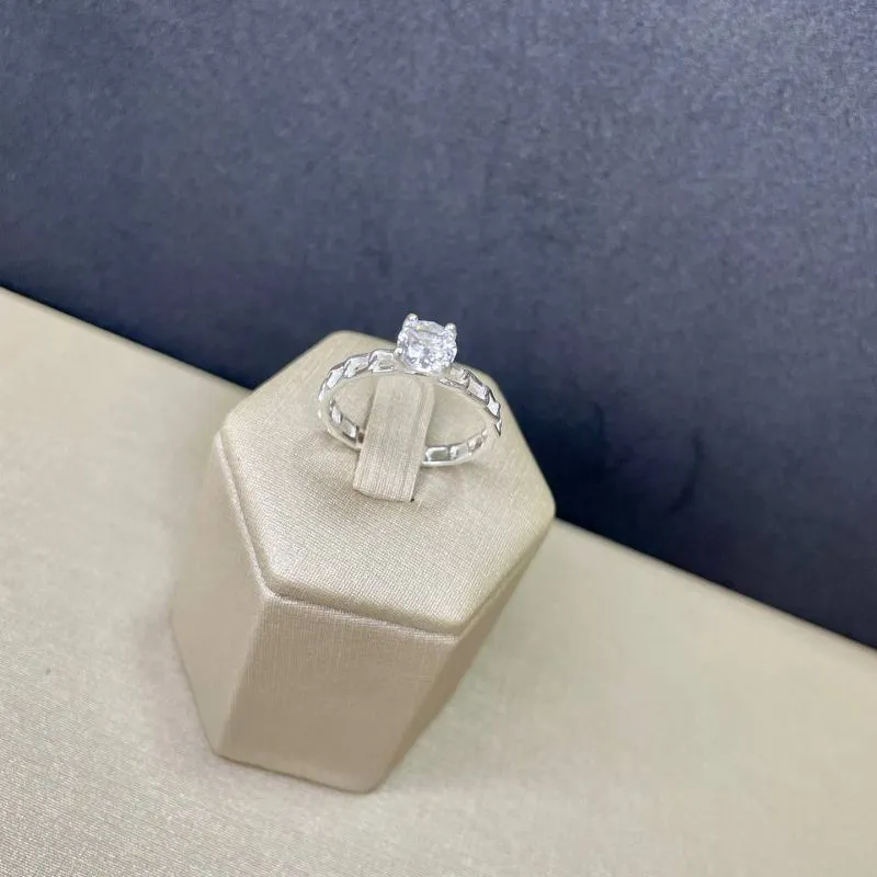 Anel com Zirconia PRATA 925