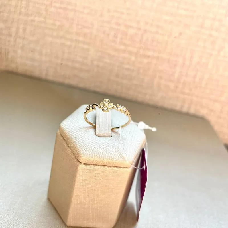 Anel Flor Detalhes Crav