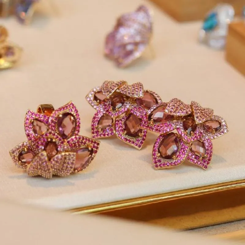 Anel Folhas Luxo