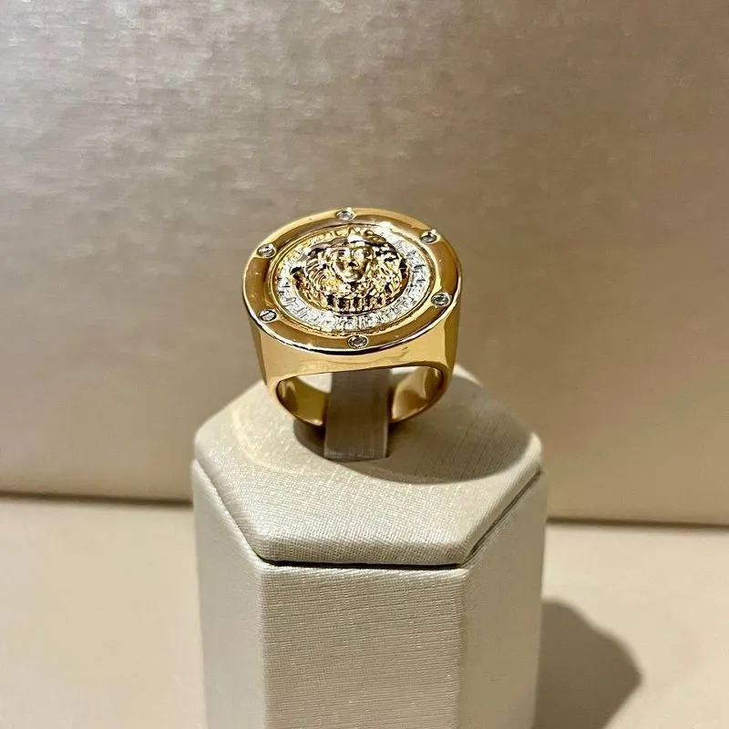 Anel Inspiração Versace