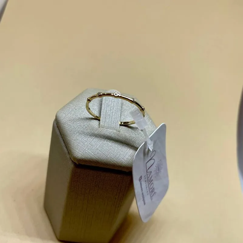 Anel Liso com Zirconias