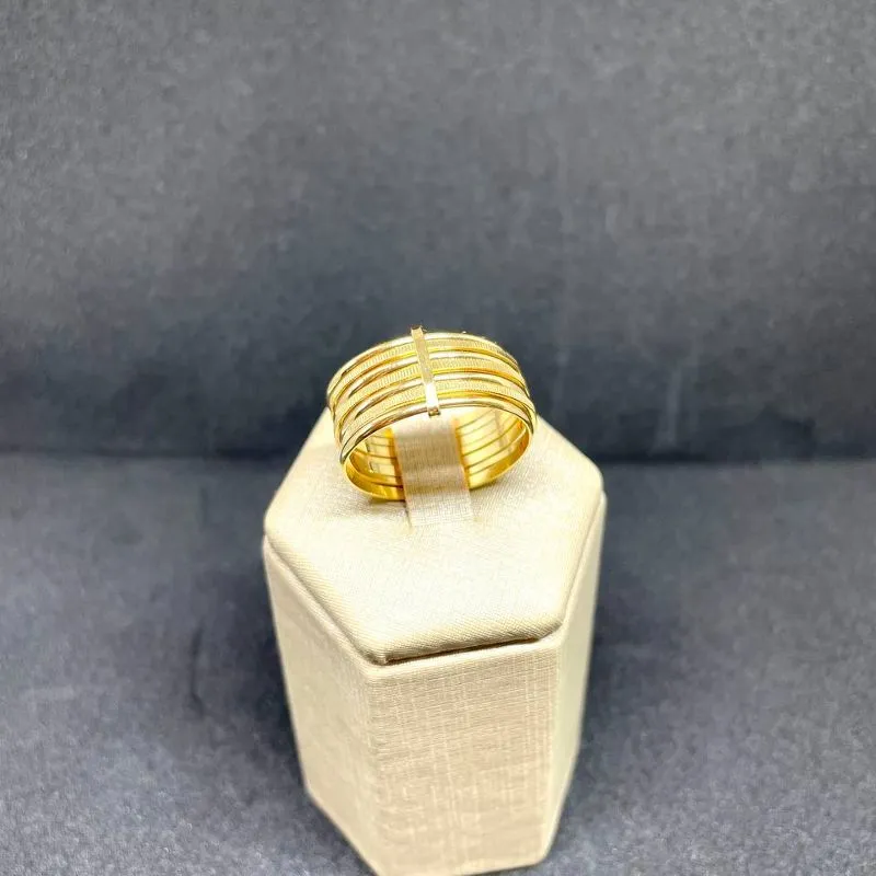 Anel Sete Elos todo em Dourado