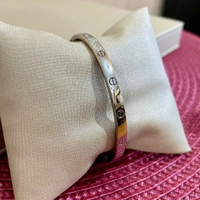 Bracelete Inspiração Cartier Rodio