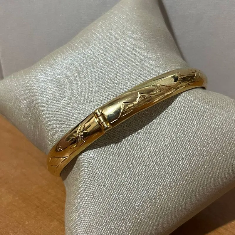 Bracelete Largo Trabalhado