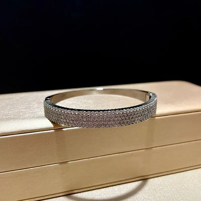 Bracelete Rodio Negro Cravejado