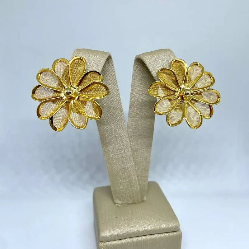 Brinco Flor com Dez Petalas