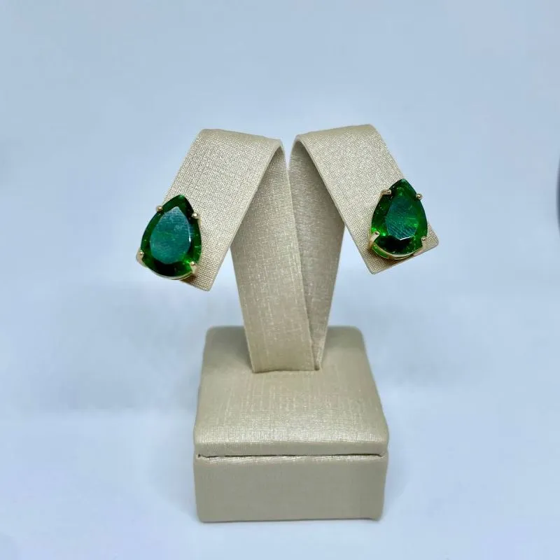 Brinco Gota Esmeralda
