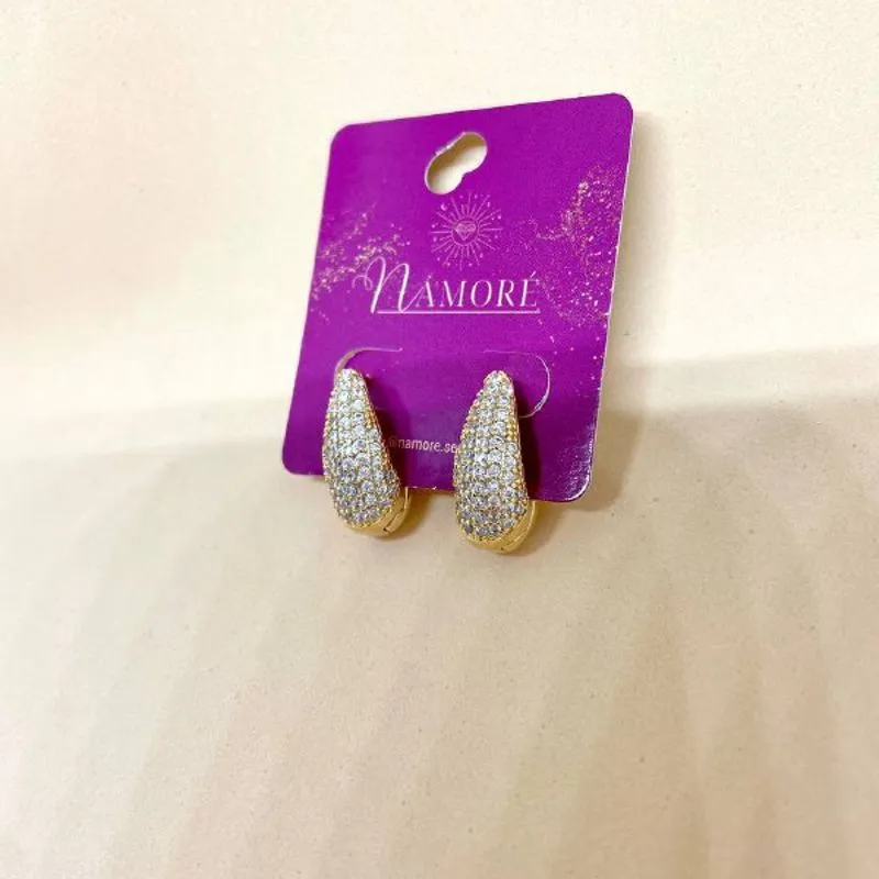 Brinco Oval Cristal