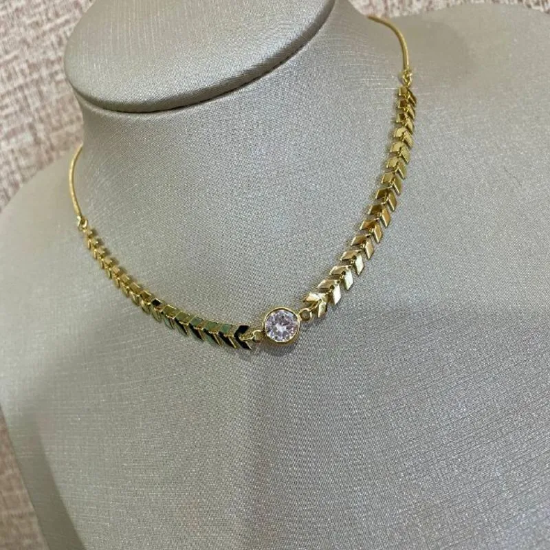 Colar Choker Escamada com Zirconia