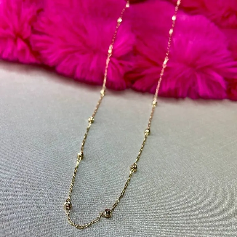 Colar com Bolinhas