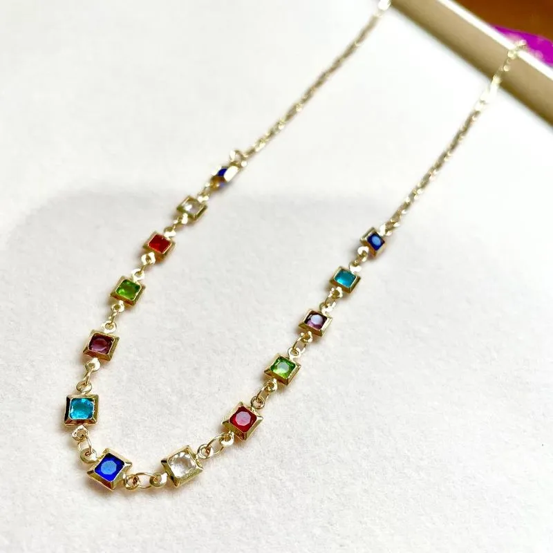 Colar com Zirconias Coloridas
