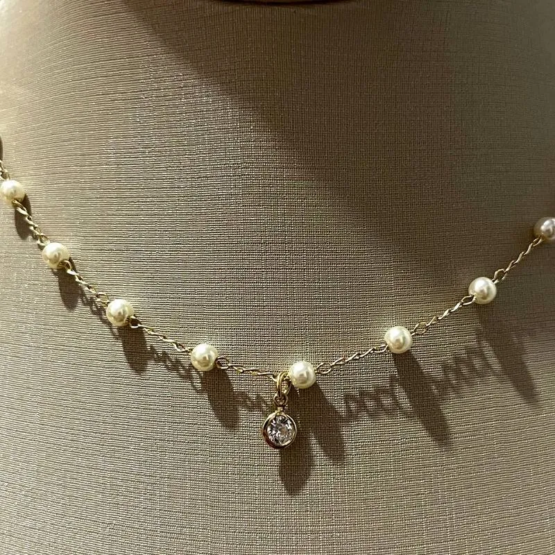 Colar Pérolas com Cristal