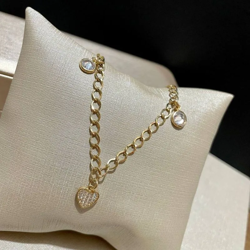 Pulseira Diamantada Coração e Cristais