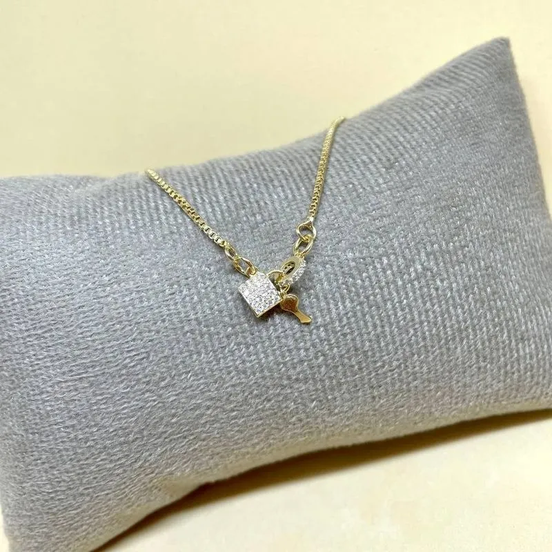 Pulseira Veneziana Cadeado/Chave Crav