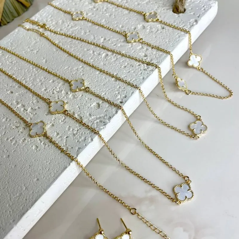 Pulseira Vintage Banhado Ouro Especial Branco