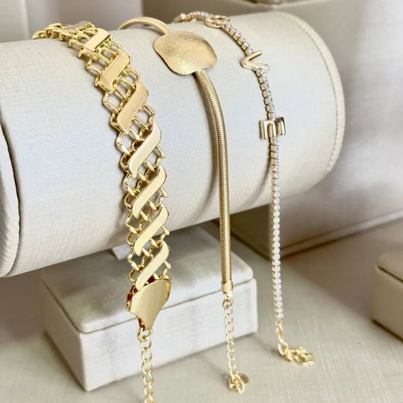 Pulseira Larga com Elos Diamantados com Barras Lisas em cima