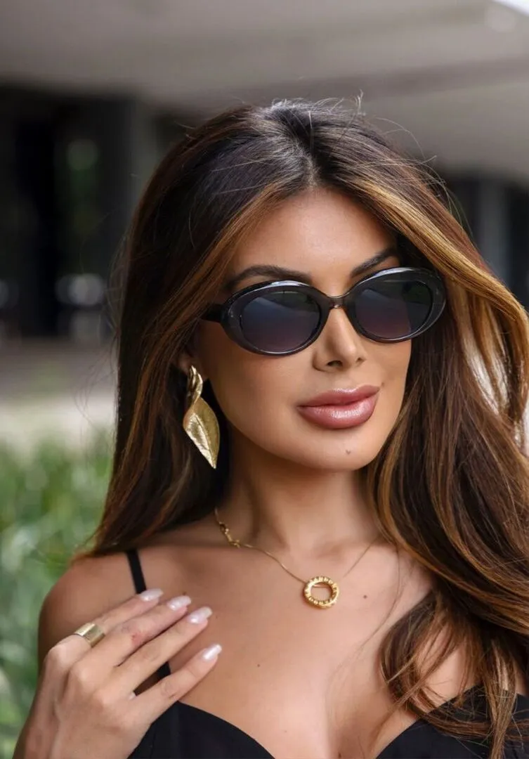 Óculos de Sol Oval Bossa - Preto Degradê Cinza Transparente Acetato