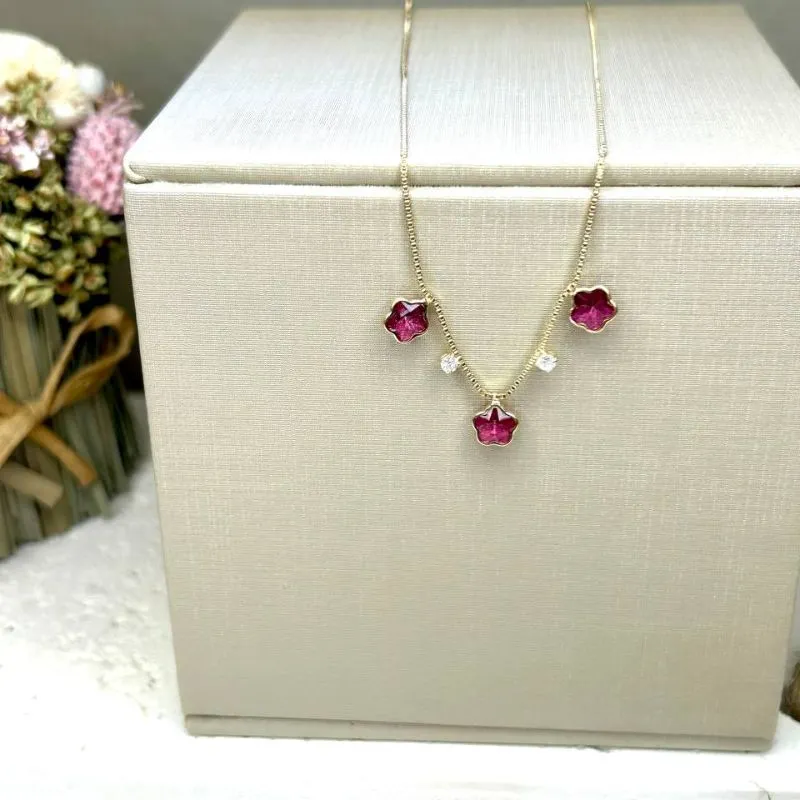 Choker Florzinhas Banhado a Ouro Marsala