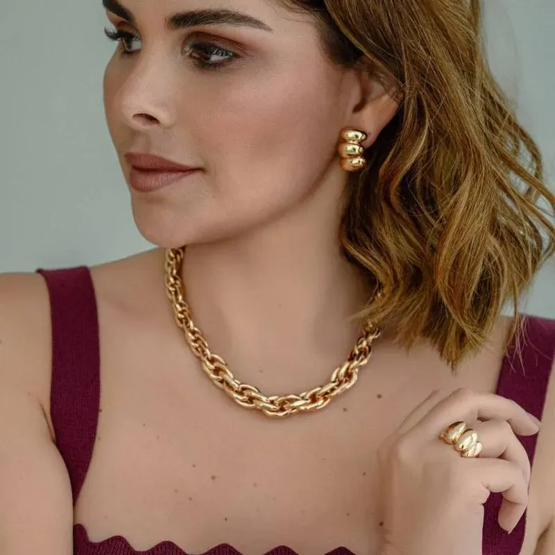 ANEL QUATRO GOMOS FOLHADO A OURO