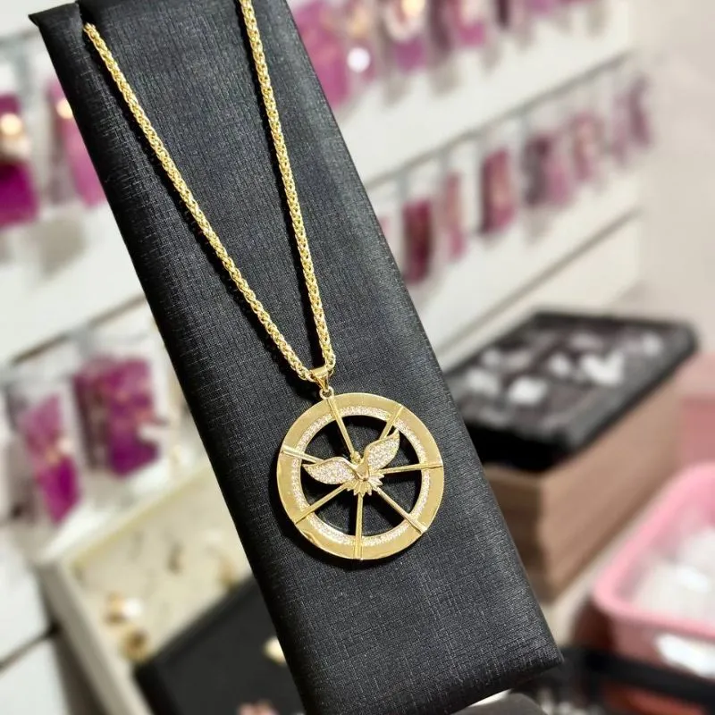 COLAR MALHA PALMEIRA PG MANDALA POMBA DA PAZ GG FOLHADO A OURO - 40 CM
