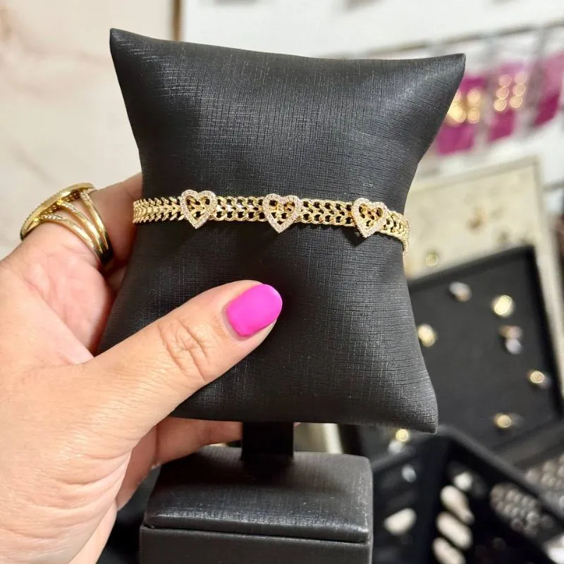 PULSEIRA 3 CORACOES